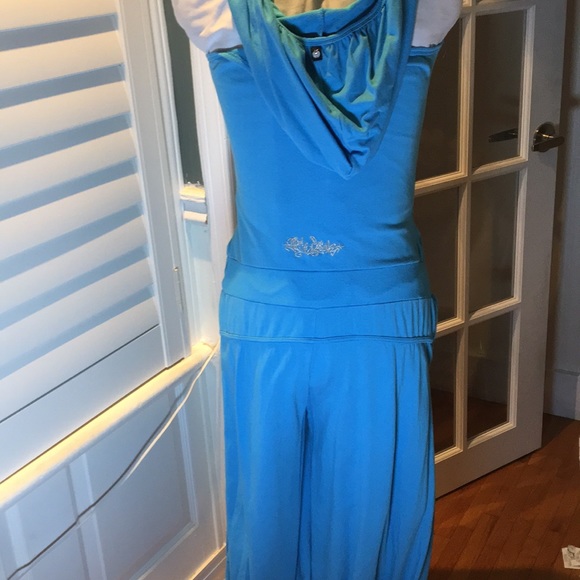 Apple Bottom onesie - Picture 4 of 7